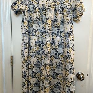 Floral Short Sleeve Dress/ gown